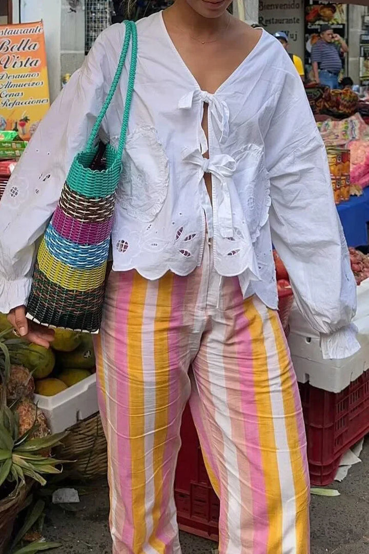 Sofia™ | Blusa bianca con ricamo a cuori