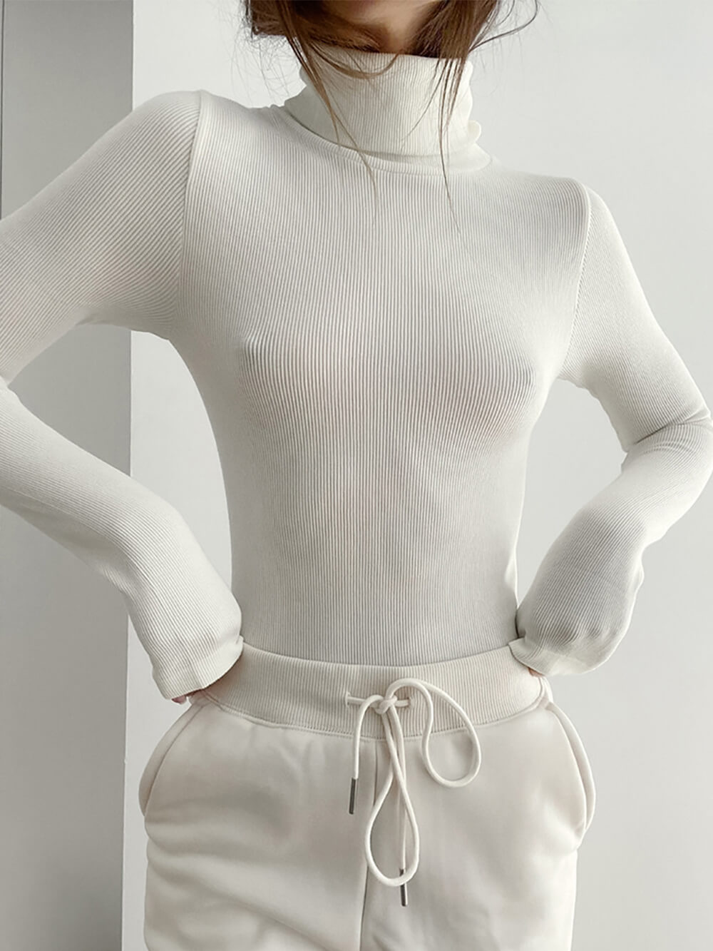 Victoria™ | Slim-Fit Turtleneck Inner Sweater