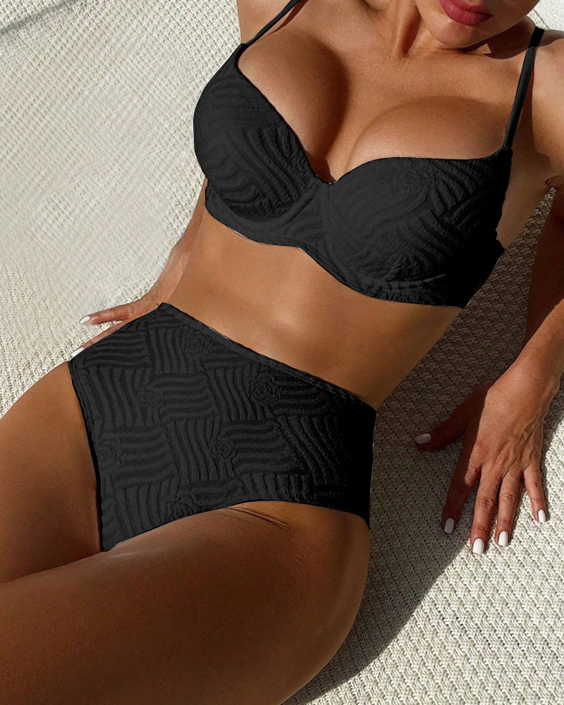 Victoria™ | Alluring Solid Push-Up Bikini