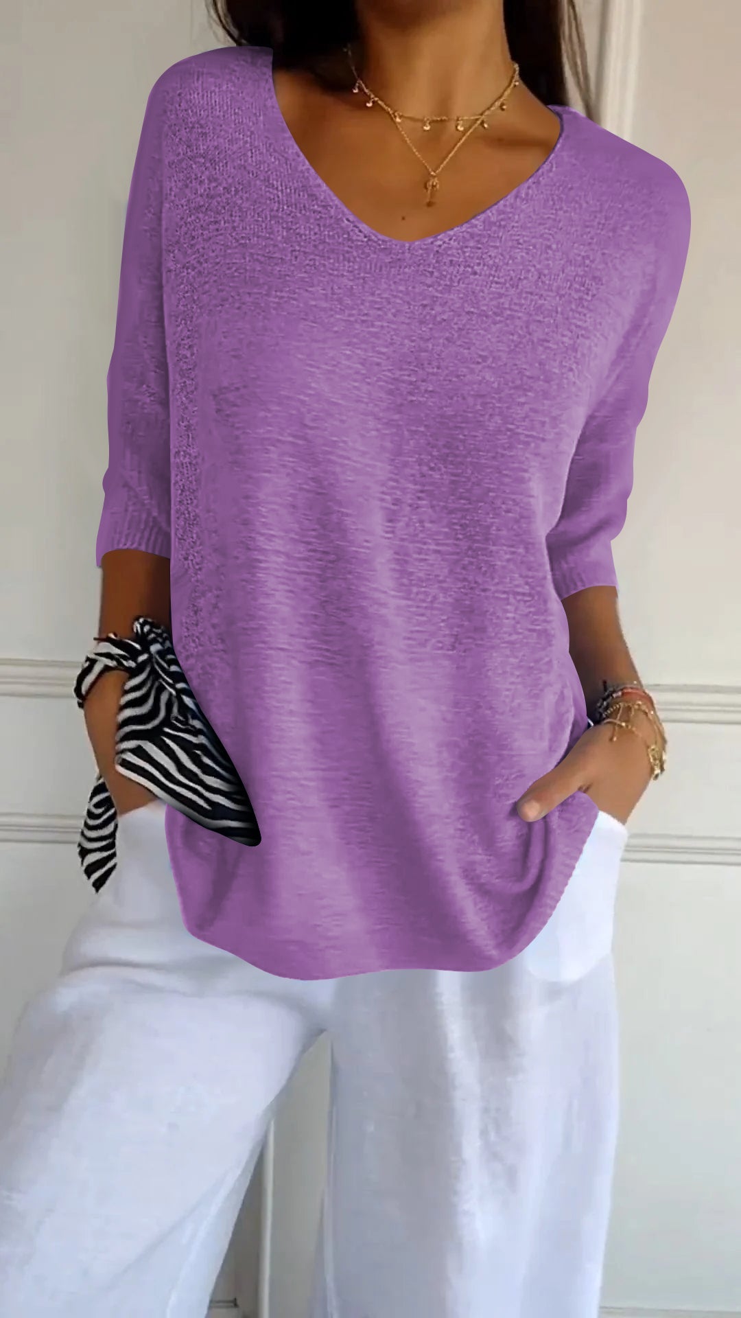 Anna - Oversized Shirt with V-Neck