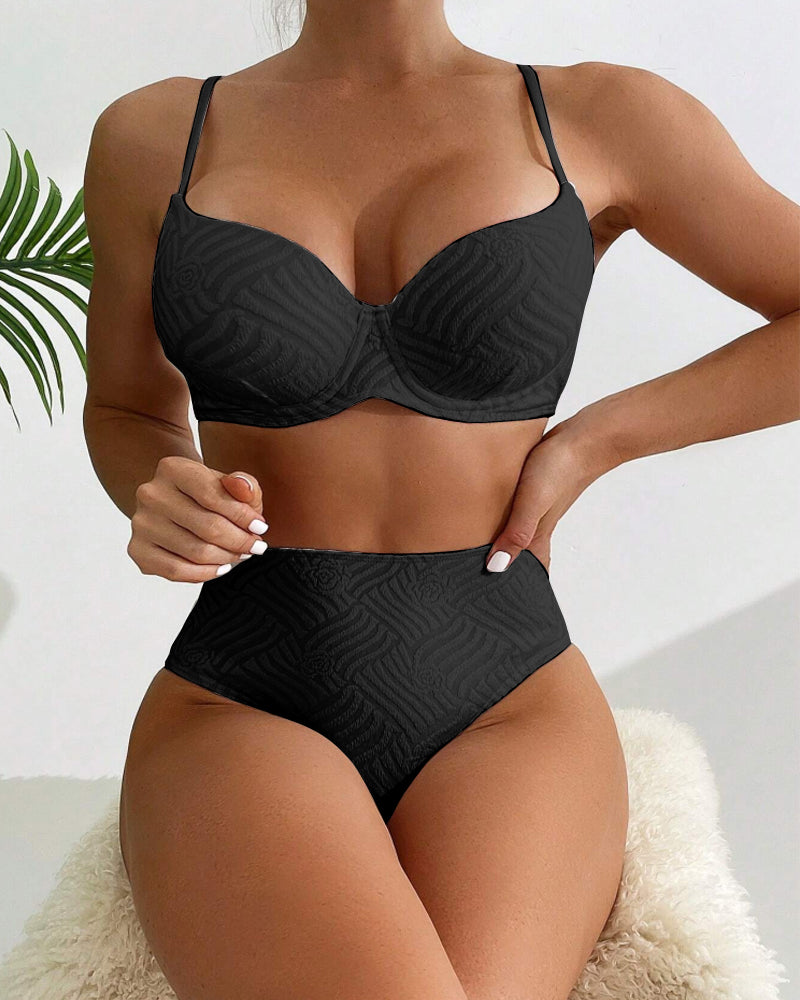 Victoria™ | Alluring Solid Push-Up Bikini