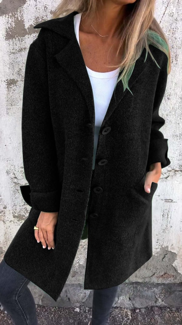 Victoria™ | Stylish Wool Coat with Elegant Buttons