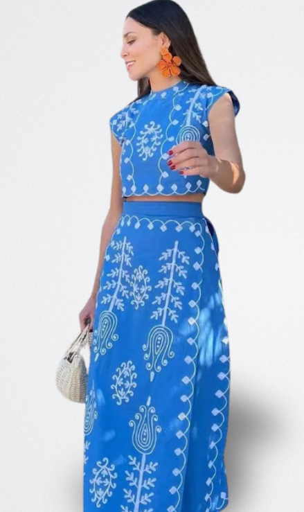 Cecilia | Completo Chic Ricamato