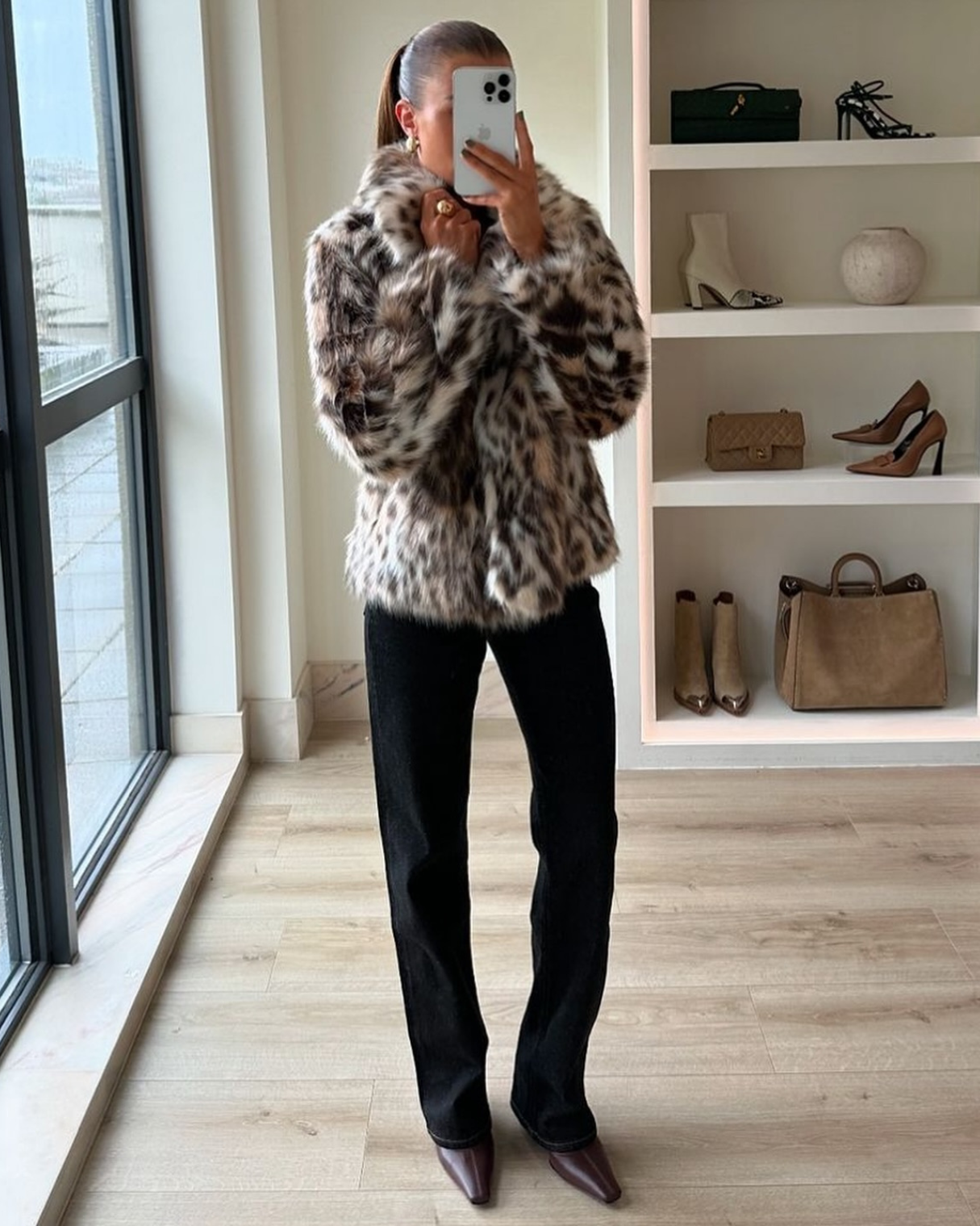 Victoria™ | Ferryhill Leopard Faux Fur Coat