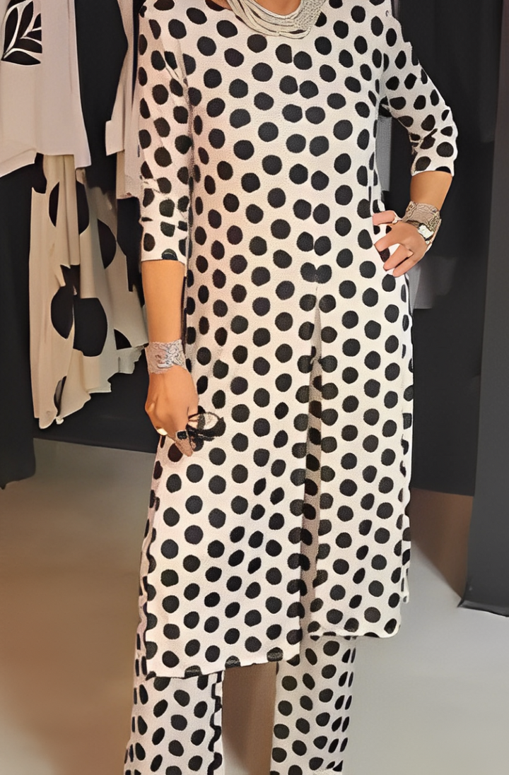 LILIANA | Completo Due Pezzi con Stampa a Pois per Eleganza Disinvolta e Look Estivi Versatili