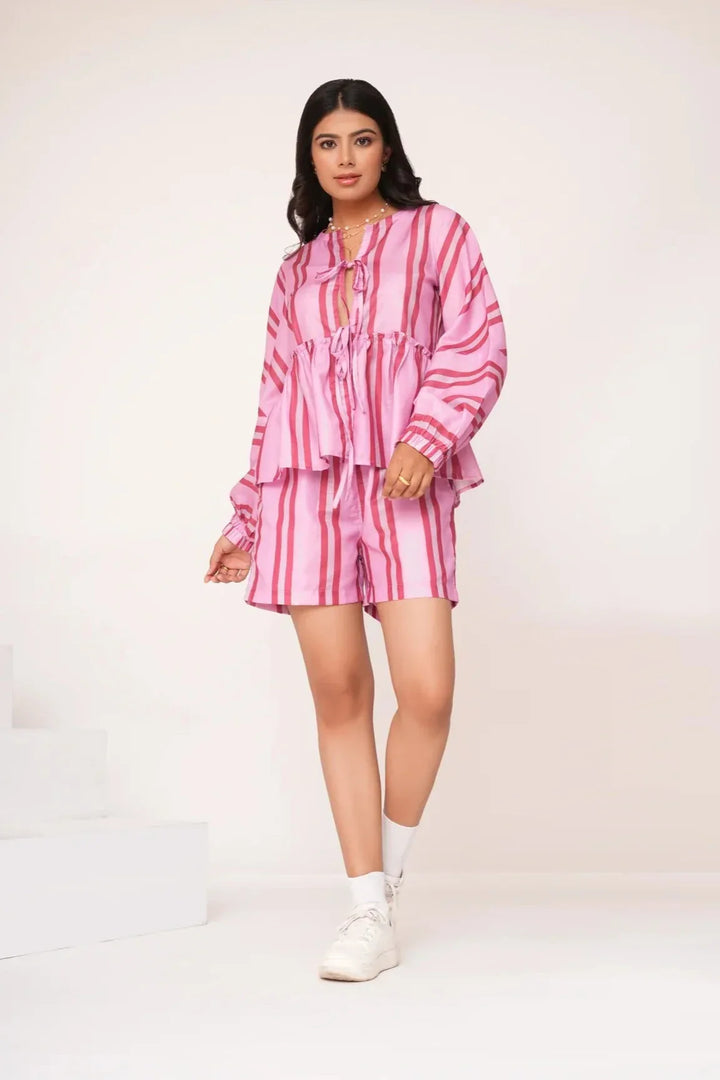 Sofia™ | Conjunto de Shorts e Blusa a Righe