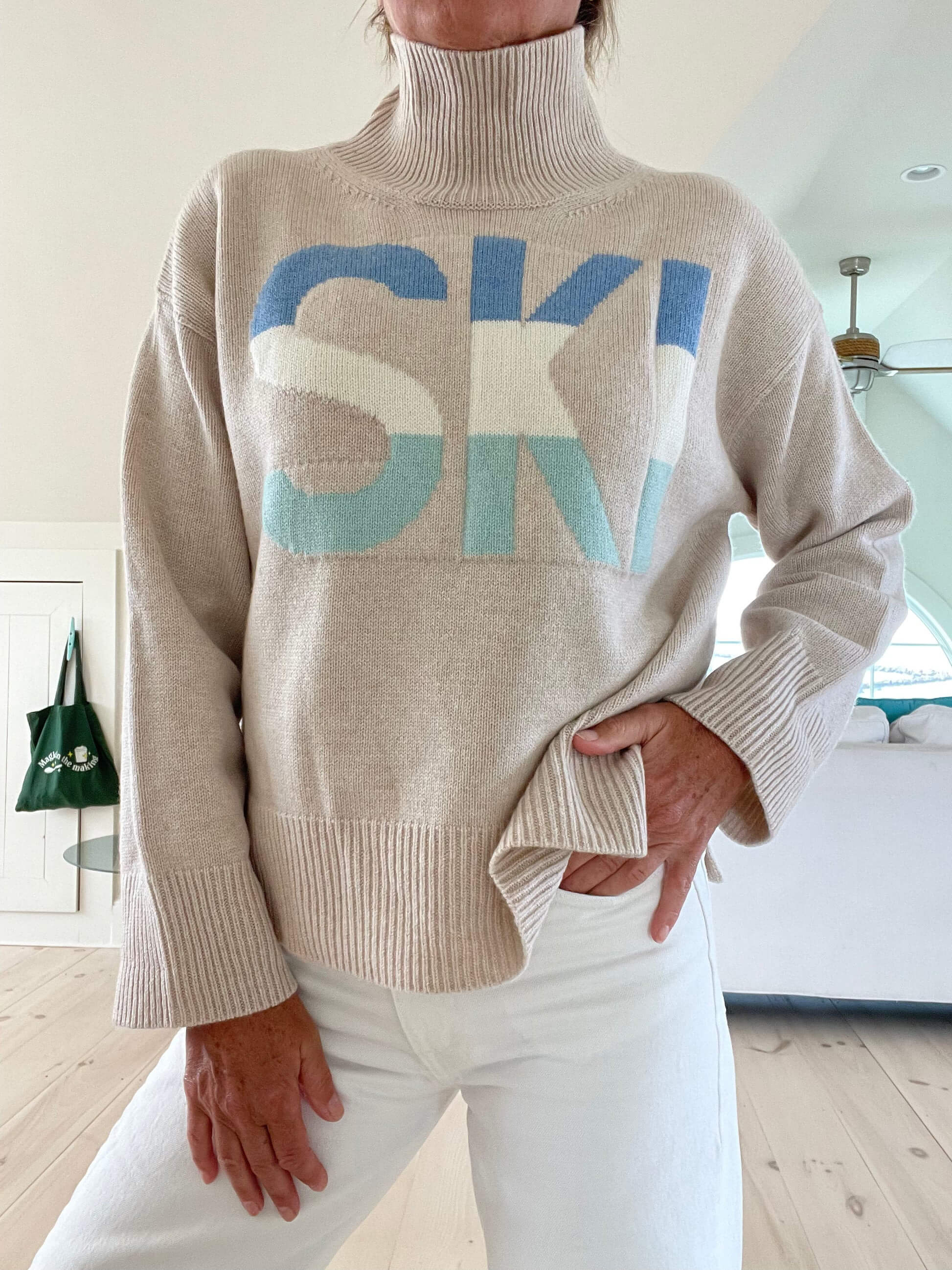 Victoria™ | Classic Cashmere Turtleneck Ski Sweater