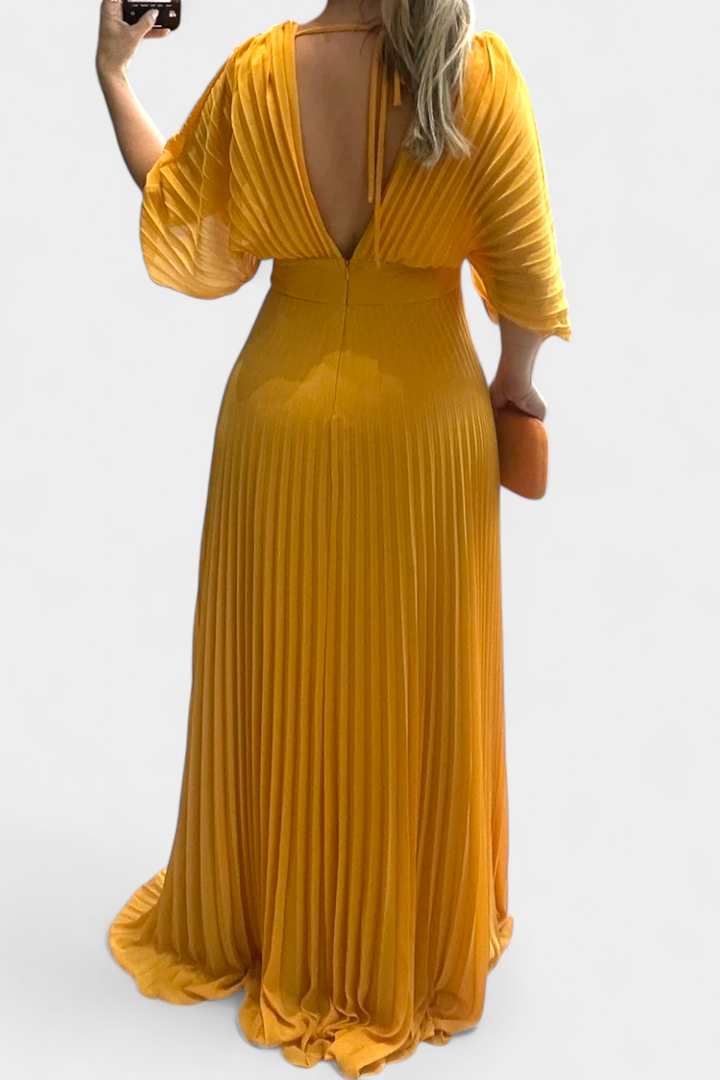 Odele Vestito Plissettato Fluido e Favorevole