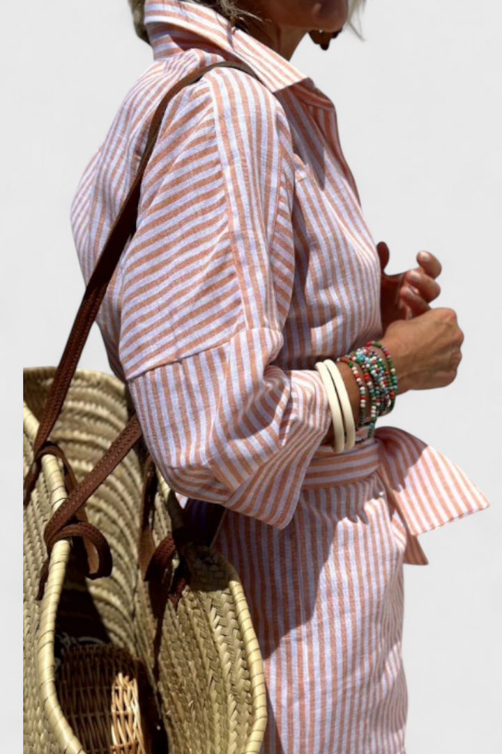 Sherlyn Vestito di Eleganza Senza Tempo