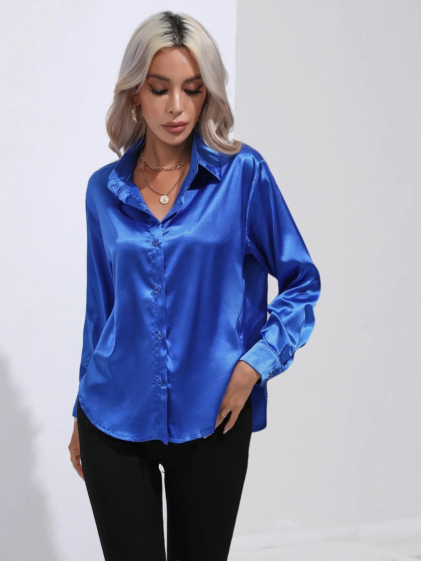 Victoria™ | Eleonora Satin Blouse with V-Neck & Long Sleeves