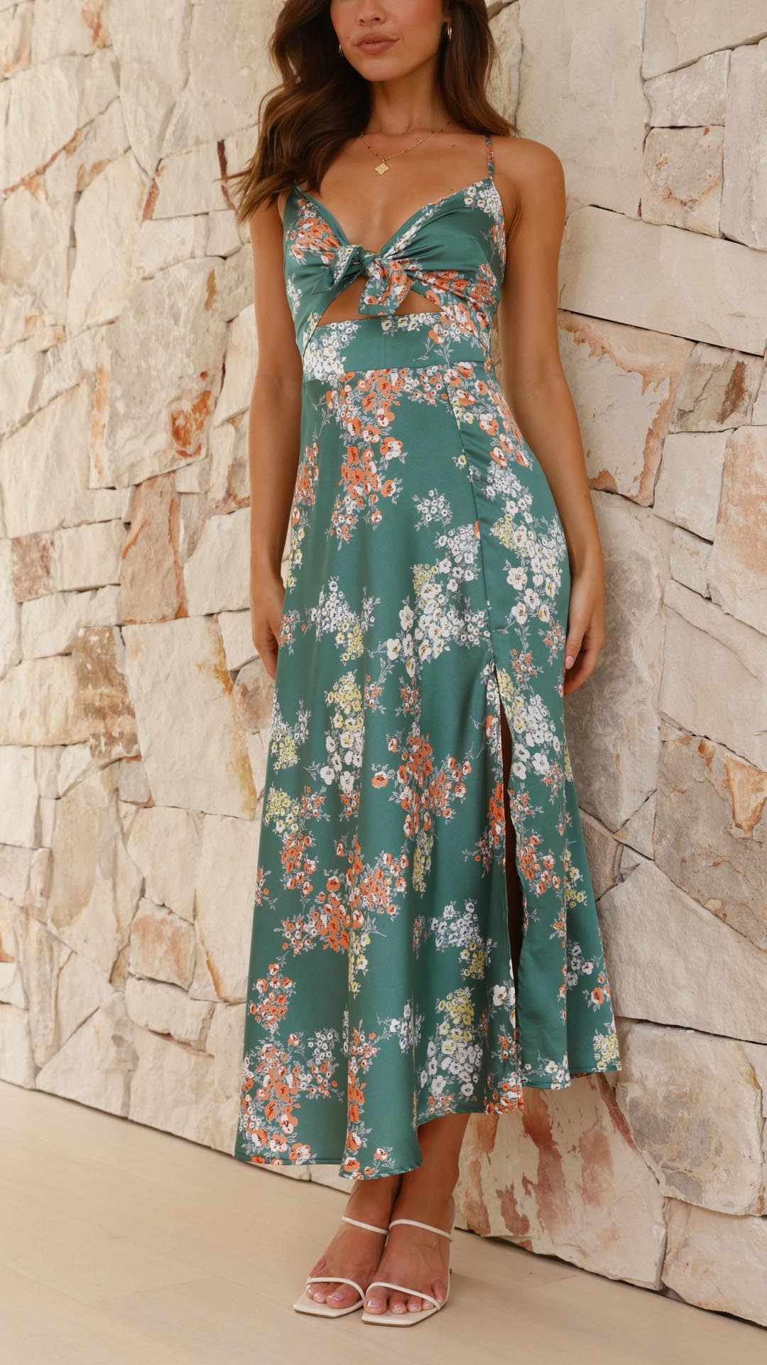 Myla | Abito Midi in Satin con Fiori e Spacco