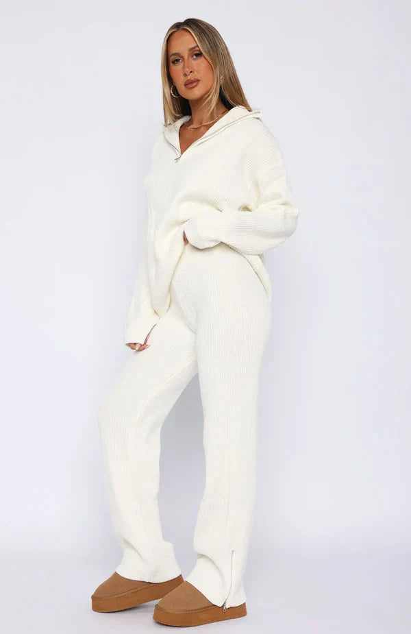 Victoria™ | ARVIA Loungewear Set