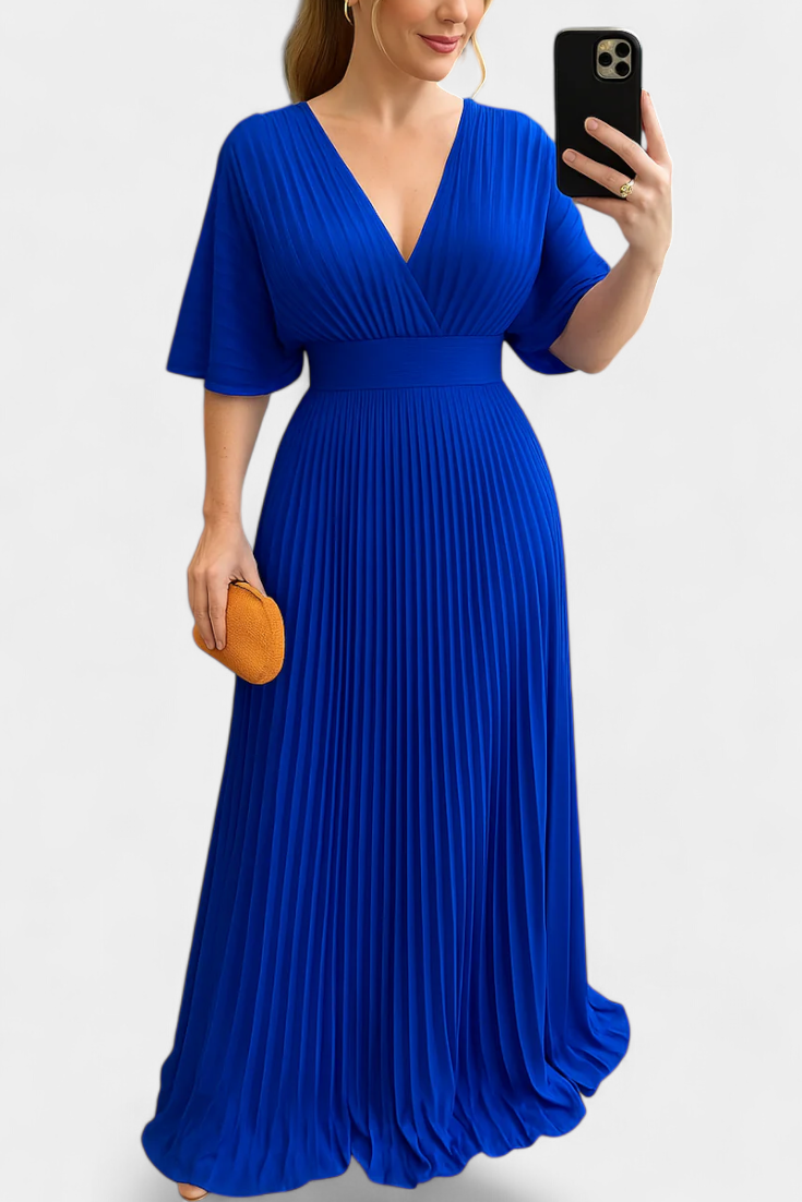 Odele Vestito Plissettato Fluido e Favorevole
